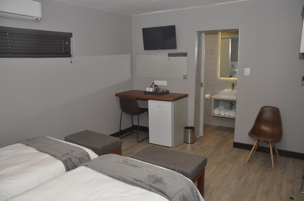 Tsessebe Guesthouse Блумфонтейн Экстерьер фото