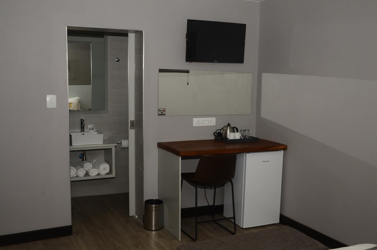 Tsessebe Guesthouse Блумфонтейн Экстерьер фото